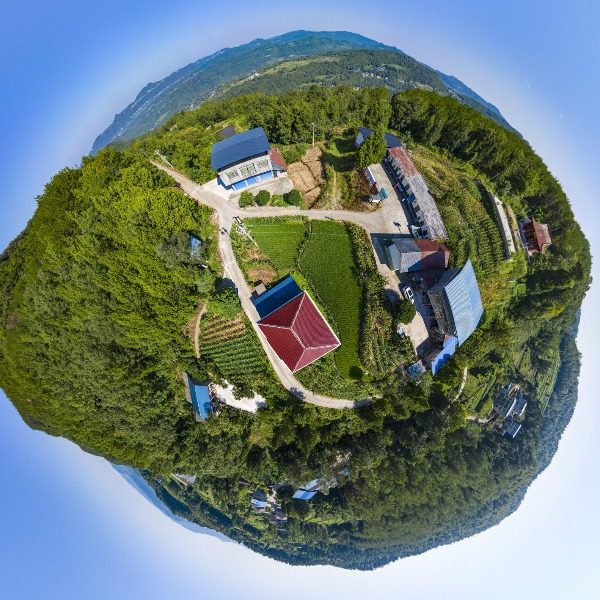 红岩子村
