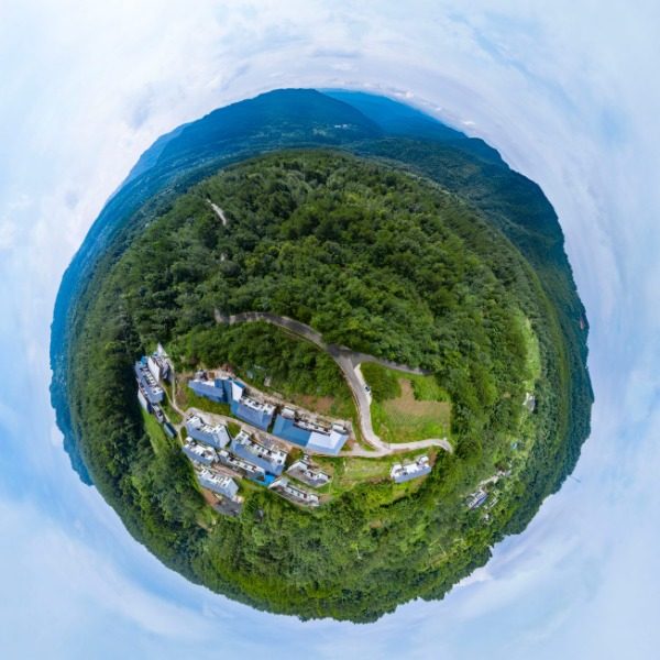 方碑村