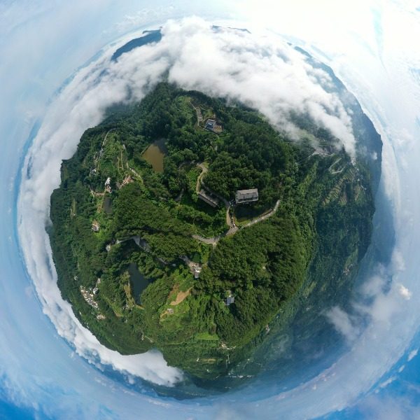 皇家山村