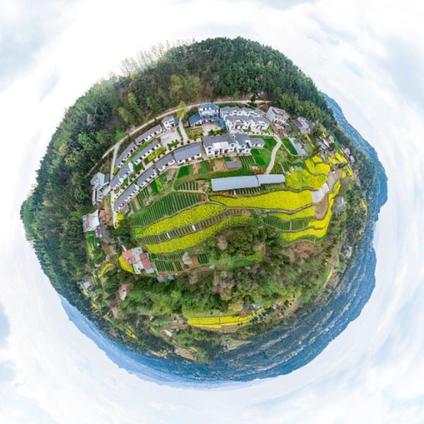 峨眉村