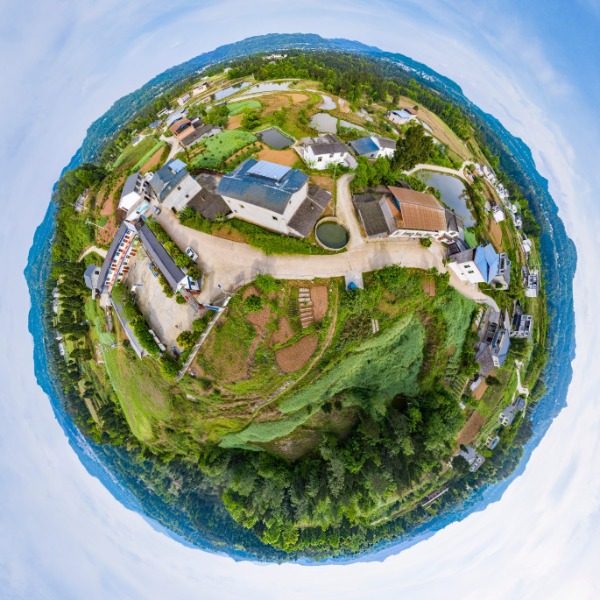 唐家梁村