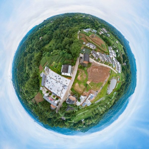 董家梁村