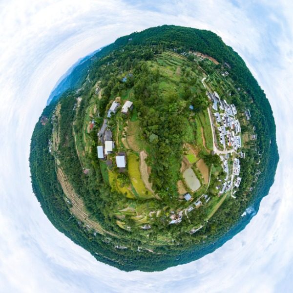 梁大湾村