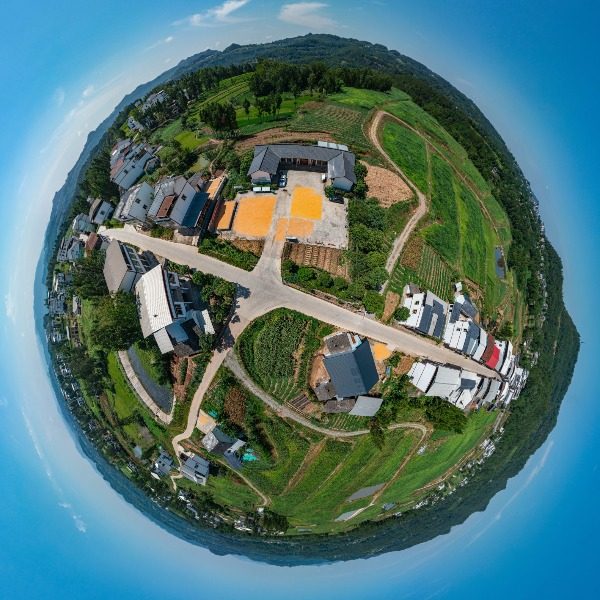 红山村