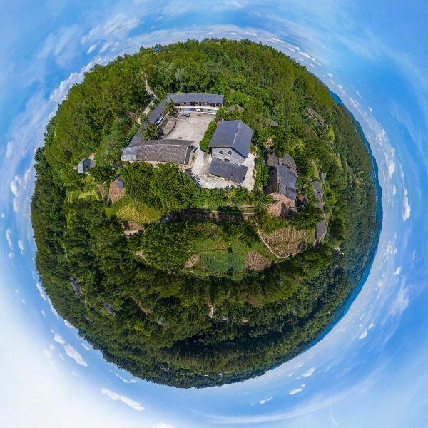 戏楼村