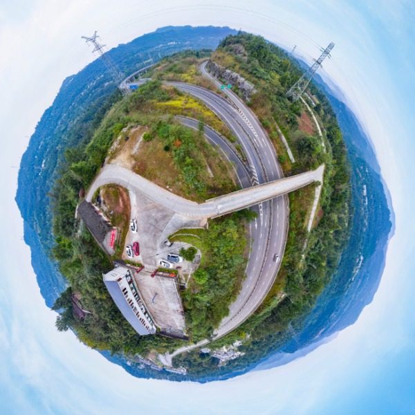 佛龙村