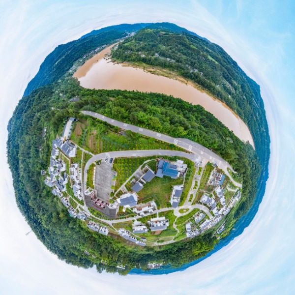 宏福村