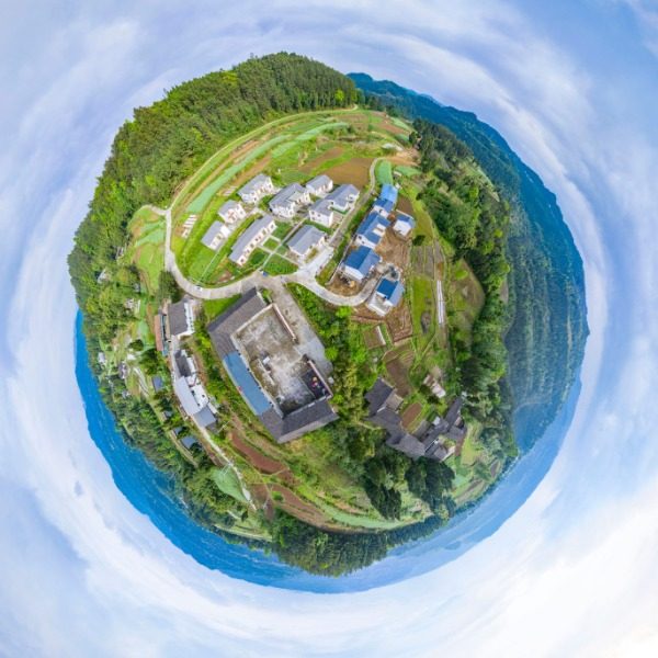 关蓬村