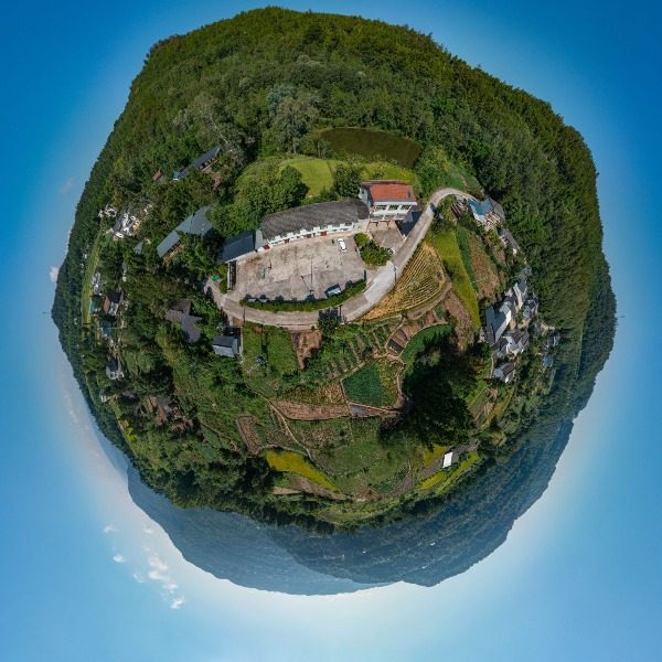 红光村