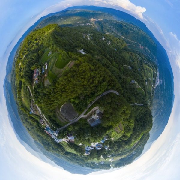 石铧村