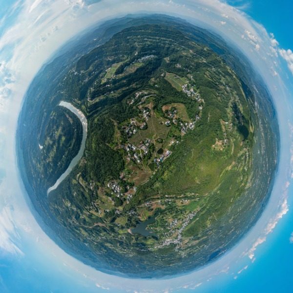百山村