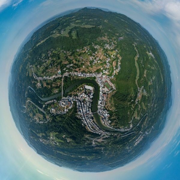 驷马社区