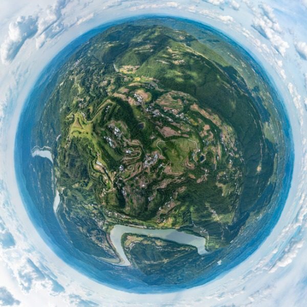 白顶村