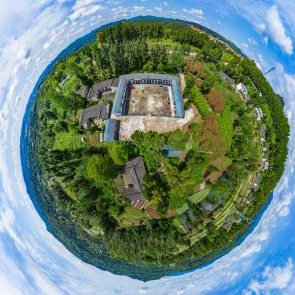 鹿台村