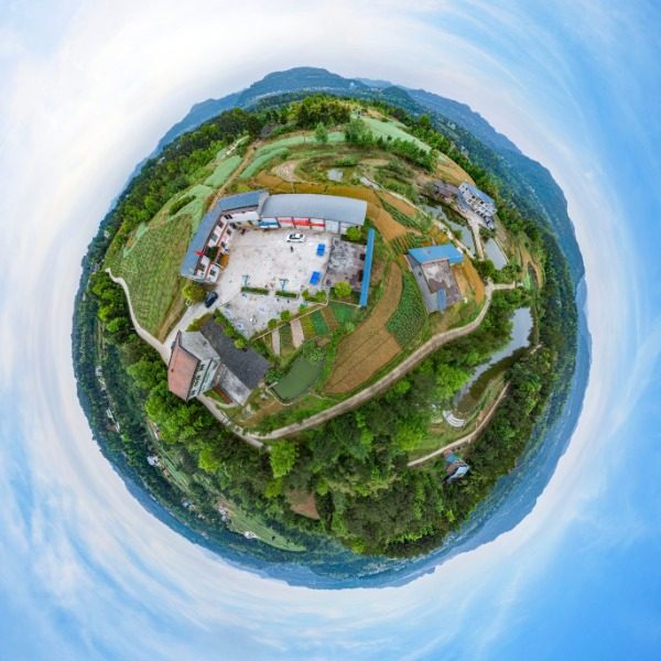 骑龙村