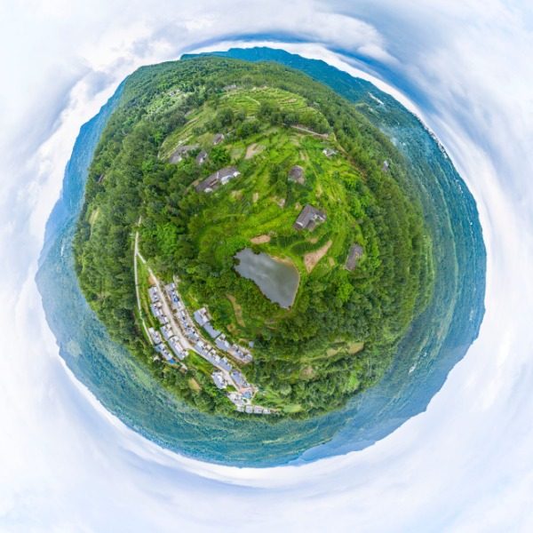 学官坪村
