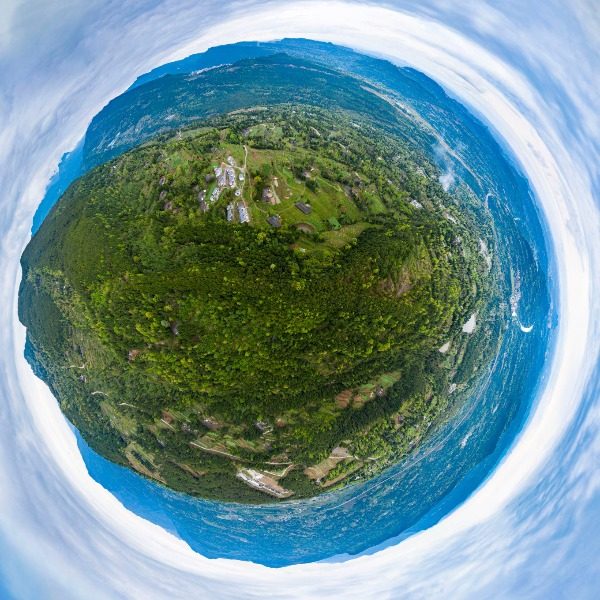 梁凌村