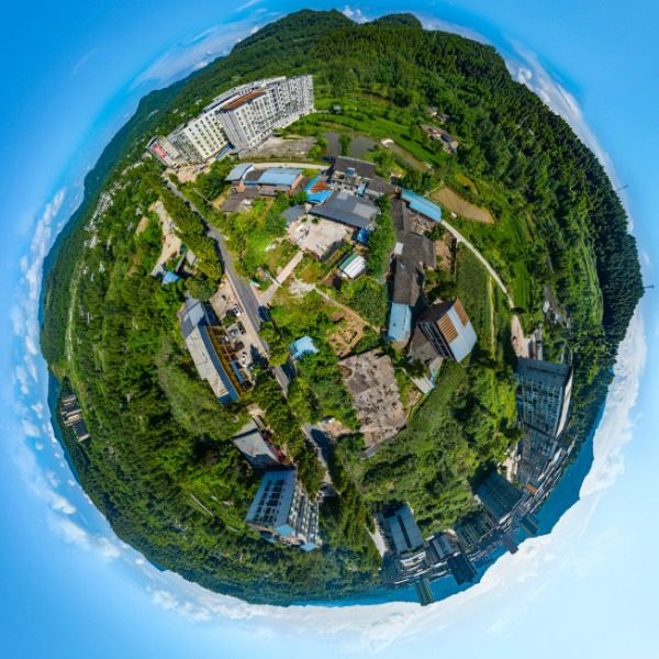 柏林村