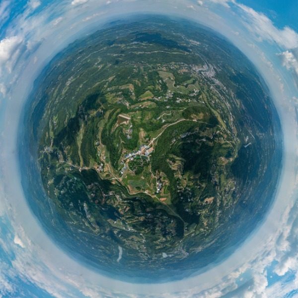 桃花村